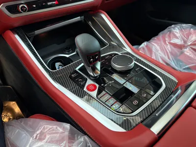 2025 بي ام دبليو الفئة اكس 6 إم كومبيتيشن