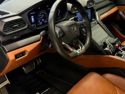 2022 لمبرجيني اوروس