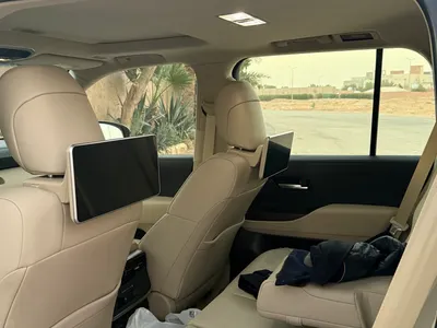 2022 تويوتا لاند كروزر جي اكس ار