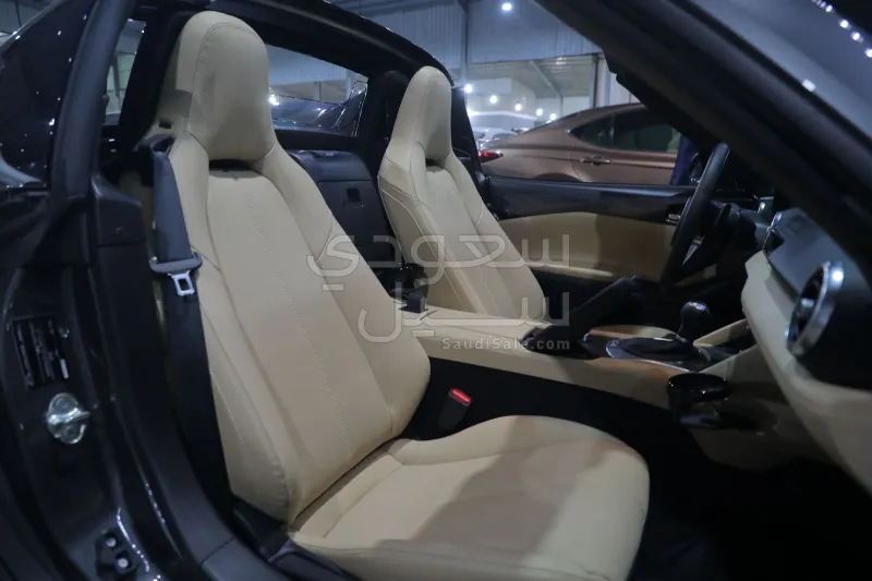 2026 مازدا مياتا ام اكس 5