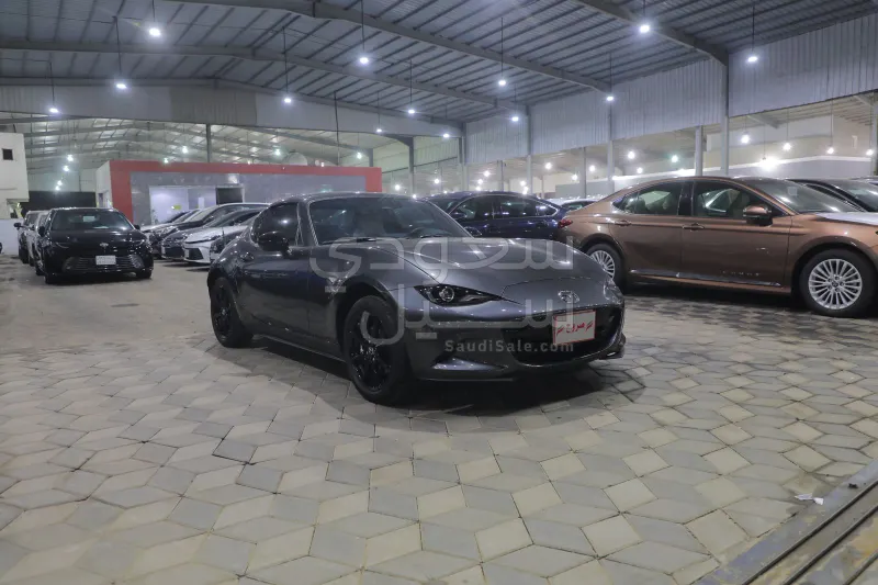 2026 مازدا مياتا ام اكس 5