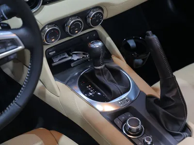 2026 مازدا مياتا ام اكس 5