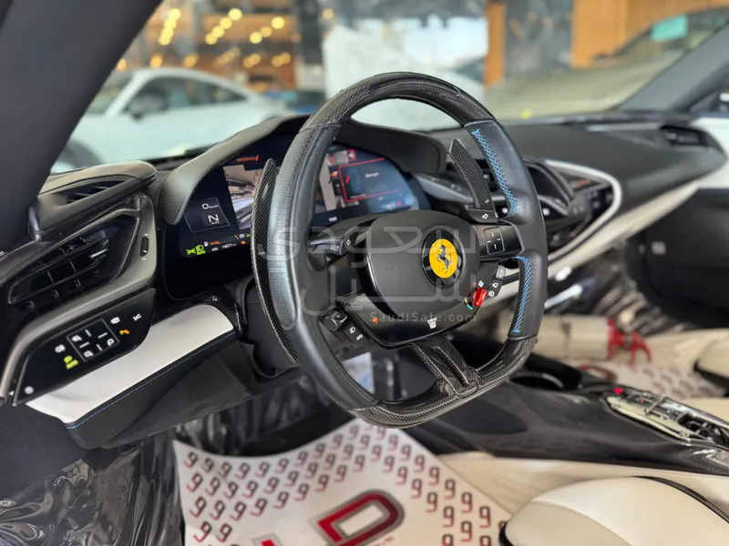 2023 فيراري اس اف 90 سبايدر