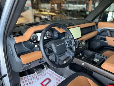 2024 لاند روفر ديفيندر اكس