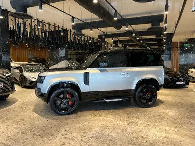 2024 لاند روفر ديفيندر اكس