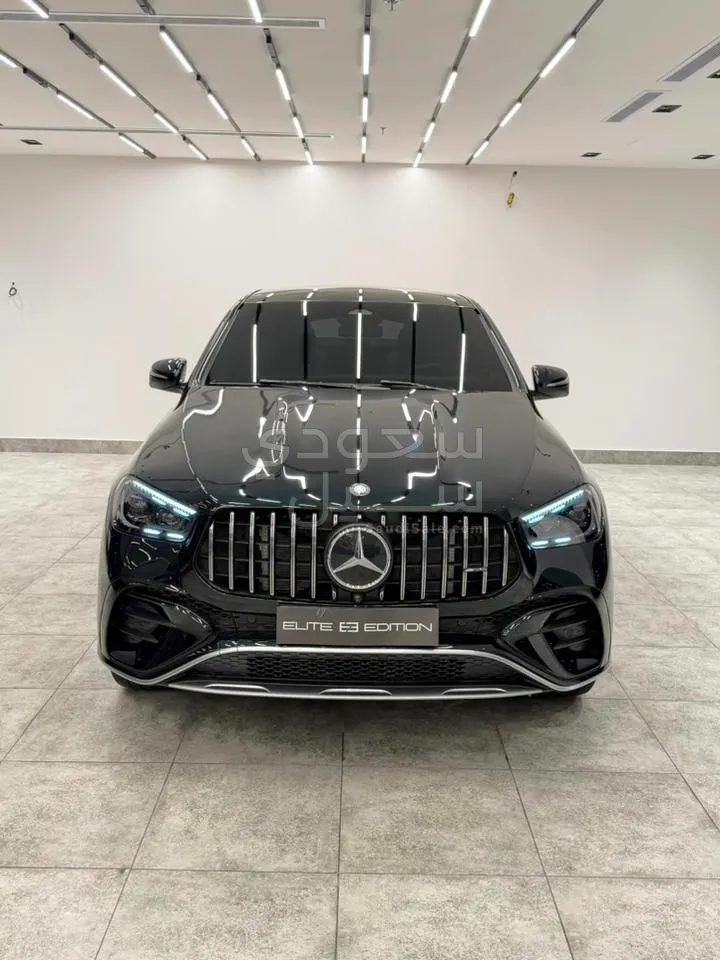 2024 مرسيدس - بنز جي إل إي 53 أي إم جي