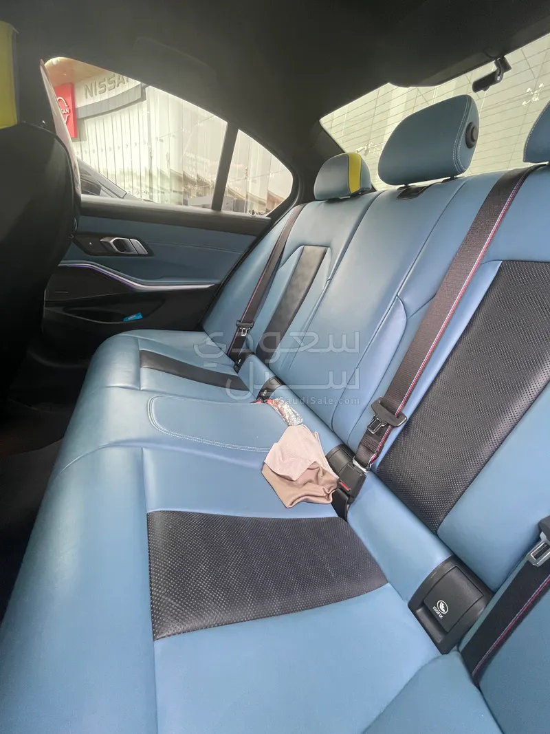 2021 بي ام دبليو الفئة ام إم 3 كومبيتيشن