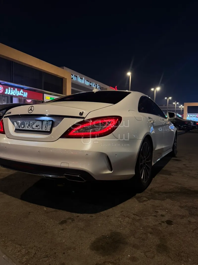 2016 مرسيدس - بنز سي إل إس 400