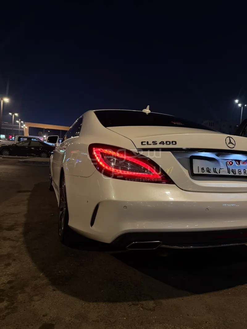 2016 مرسيدس - بنز سي إل إس 400