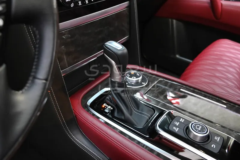 2024 نيسان باترول بلاتينيوم