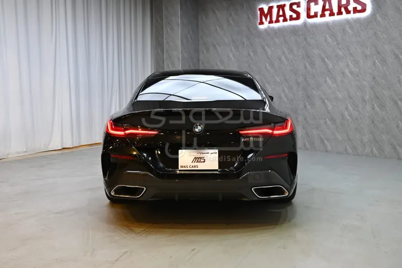 2020 بي ام دبليو الفئة الثامنة 840 إم