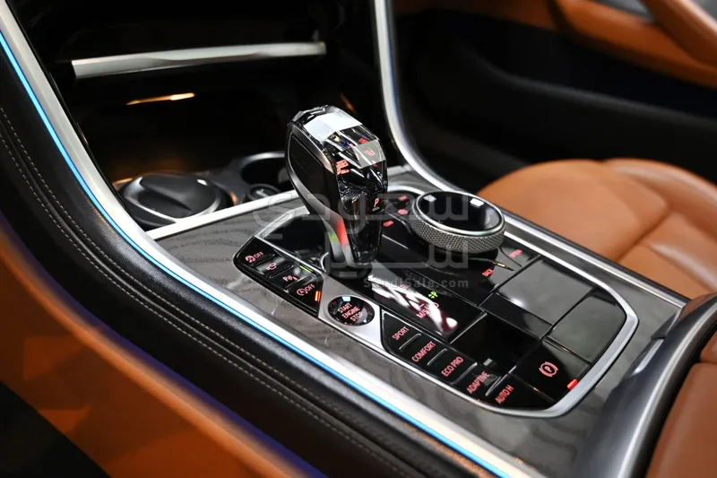 2020 بي ام دبليو الفئة الثامنة 840 إم