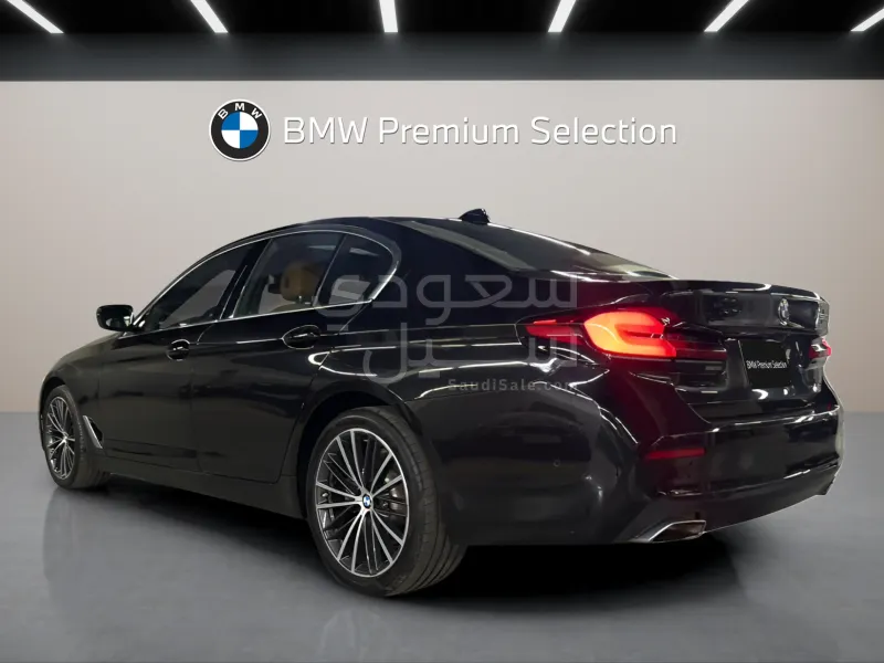 2023 بي ام دبليو الفئة الخامسة 520 أي