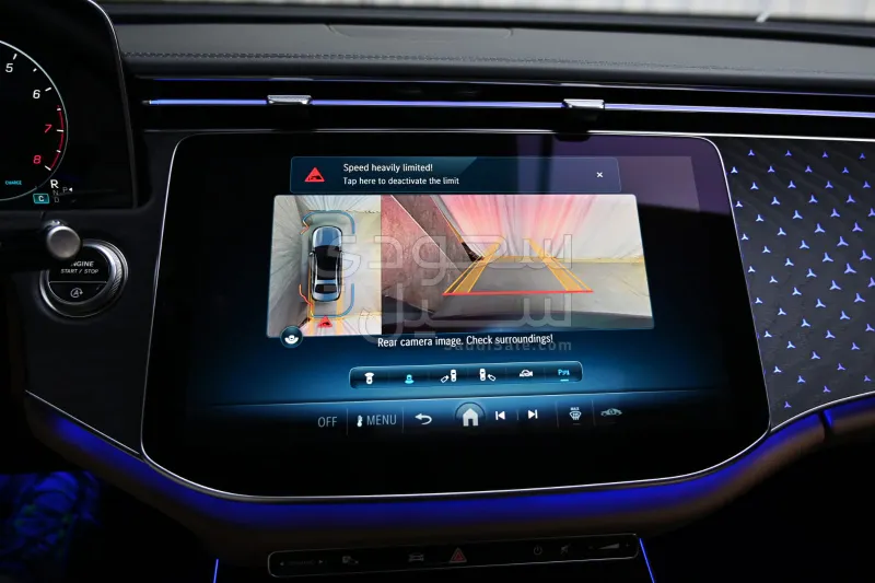 2025 مرسيدس - بنز إي 200