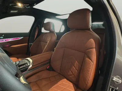 2026 بي ام دبليو الفئة السابعة 735أي