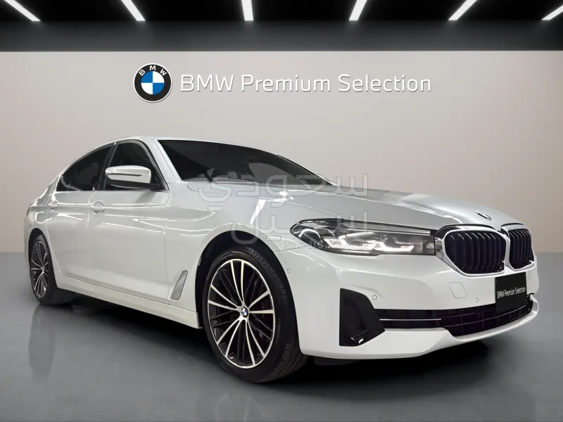 2023 بي ام دبليو الفئة الخامسة 520 أي