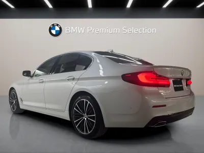 2023 بي ام دبليو الفئة الخامسة 520 أي