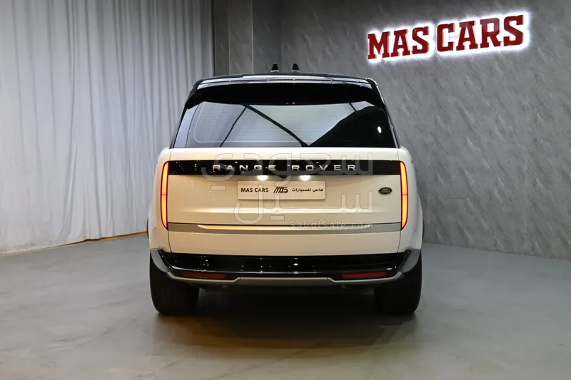 2023 لاند روفر رينج روفر فوج اوتوبيوغرافي