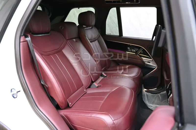 2023 لاند روفر رينج روفر فوج اوتوبيوغرافي