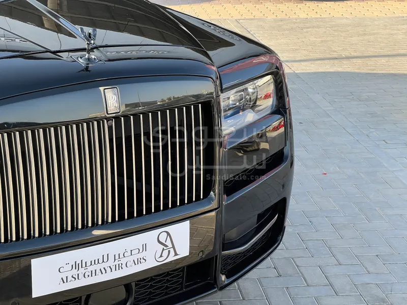 2021 رولز رويس كولينان بلاك بادج