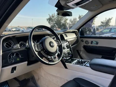 2021 رولز رويس كولينان بلاك بادج