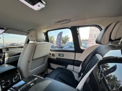 2021 رولز رويس كولينان بلاك بادج