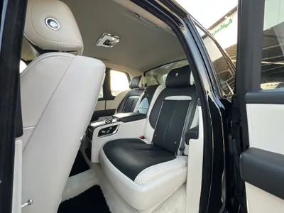 2021 رولز رويس كولينان بلاك بادج