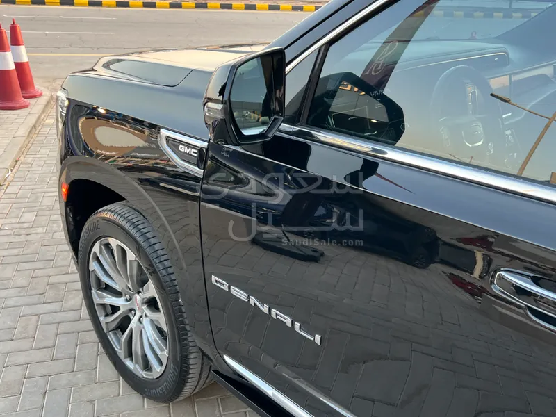 2021 جي ام سي يوكون دينالي