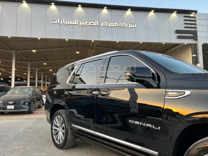 2021 جي ام سي يوكون دينالي