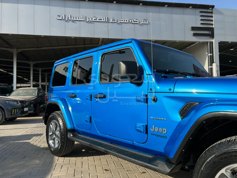 2022 جييب رانجلر صحارى