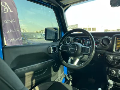 2022 جييب رانجلر صحارى