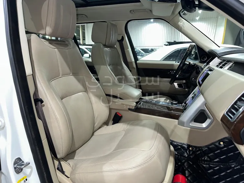 2019 لاند روفر رينج روفر فوج ان اي