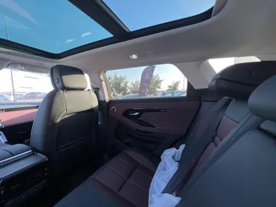 2024 لاند روفر رينج روفر ايفوك