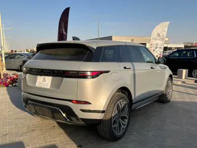 2024 لاند روفر رينج روفر ايفوك