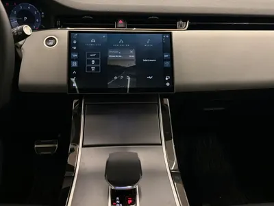 2024 لاند روفر رينج روفر ايفوك داينمك