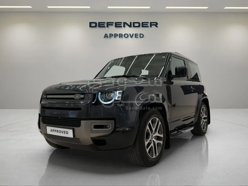 2025 لاند روفر ديفيندر اتش اس اي