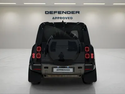 2025 لاند روفر ديفيندر اتش اس اي