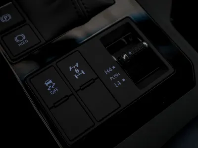 2026 تويوتا برادو تي اكس