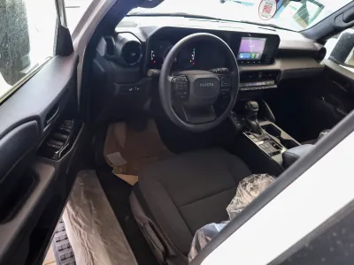 2026 تويوتا برادو تي اكس