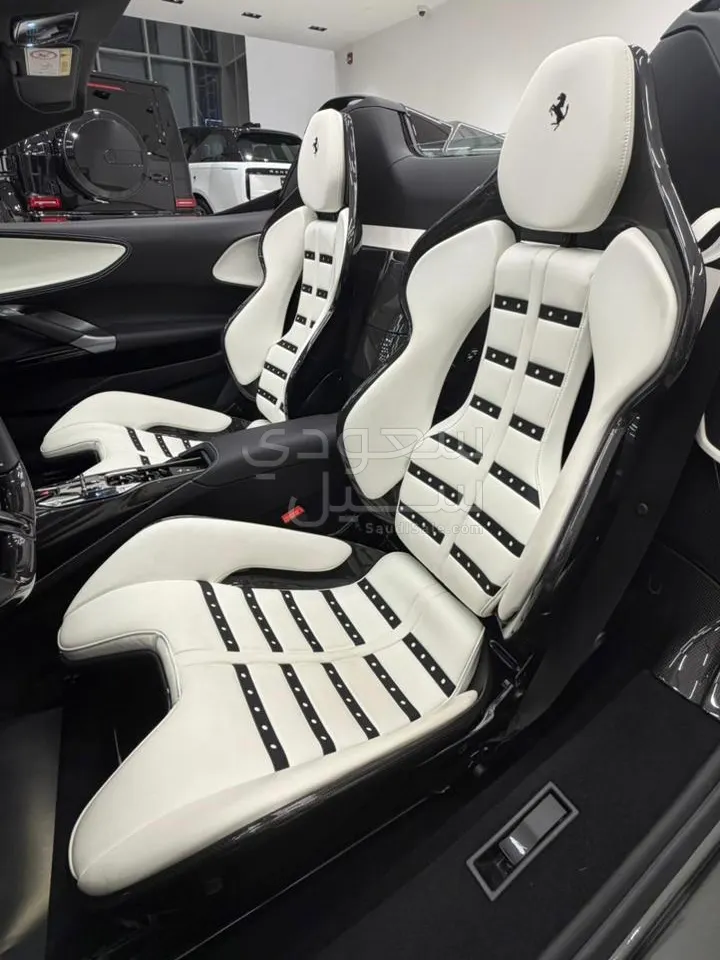 2023 فيراري اس اف 90 سبايدر