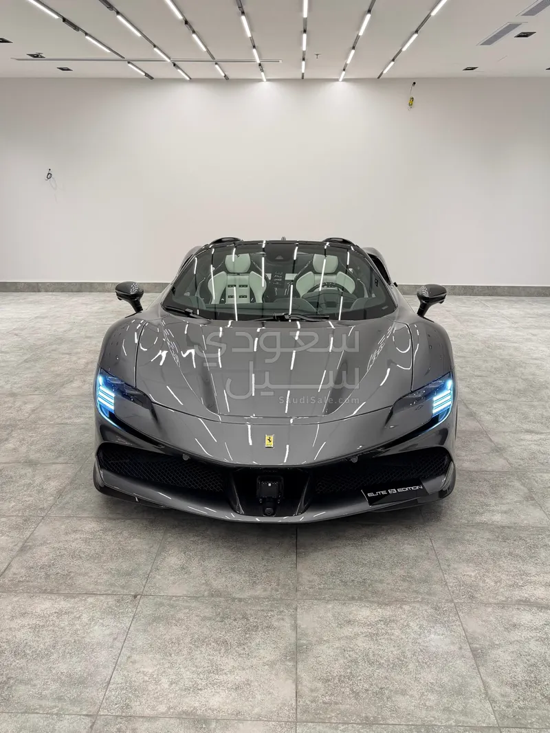 2023 فيراري اس اف 90 سبايدر