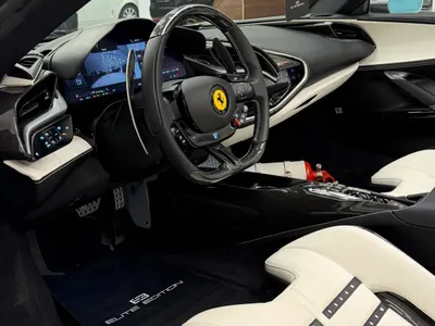 2023 فيراري اس اف 90 سبايدر