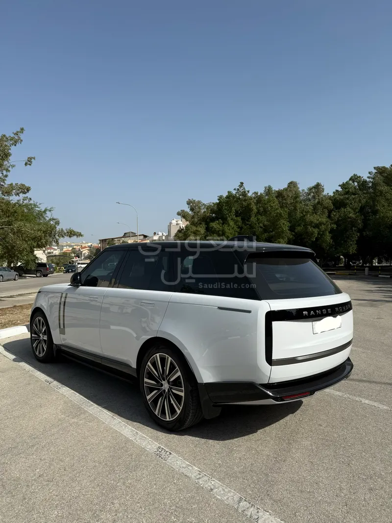 2024 لاند روفر رينج روفر اتش اس اي