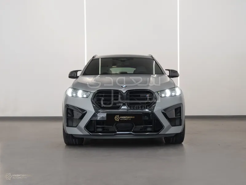 2025 بي ام دبليو الفئة اكس 6 إم كومبيتيشن