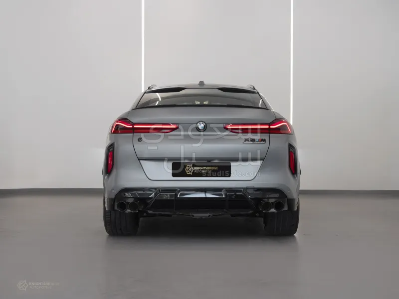 2025 بي ام دبليو الفئة اكس 6 إم كومبيتيشن