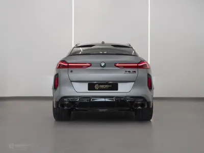 2025 بي ام دبليو الفئة اكس 6 إم كومبيتيشن