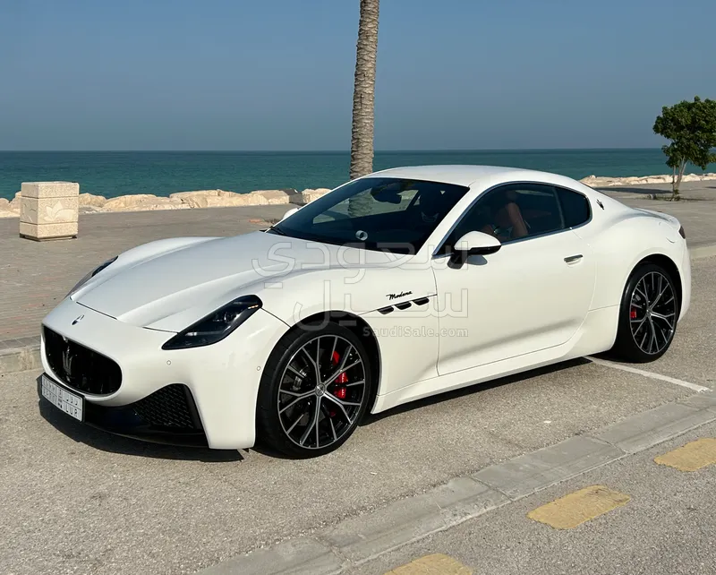 2024 مازيراتي جرانتوريزمو