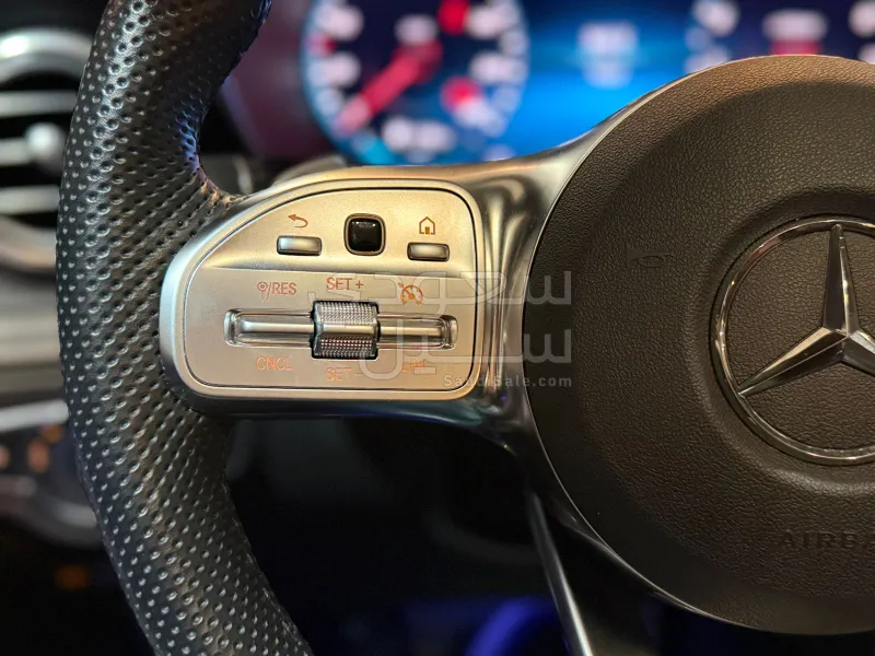 2023 مرسيدس - بنز جي إل سي 200 اي ام جي