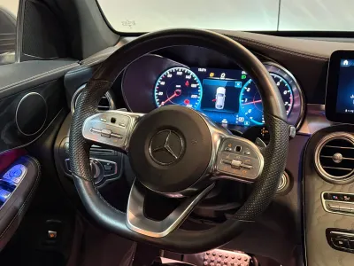 2023 مرسيدس - بنز جي إل سي 200 اي ام جي