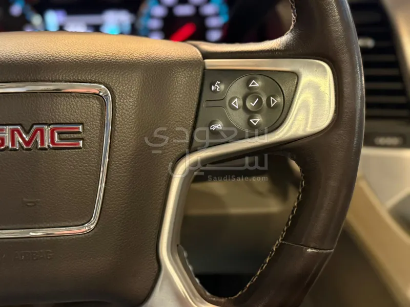 2019 جي ام سي يوكون اس ال تي